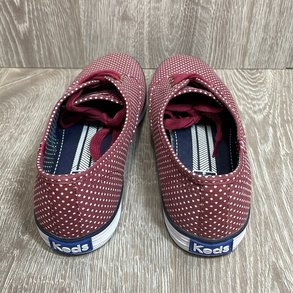 NWOT Keds Champion Burgundy White Polka Dot Canvas Sneakers Eyelet Lace Up  8 - Picture 3 of 13